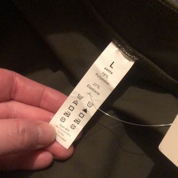 Halara Brand High Waisted Button Multiple Pocket Straight Leg Pants NWT L Petite - Picture 5 of 5